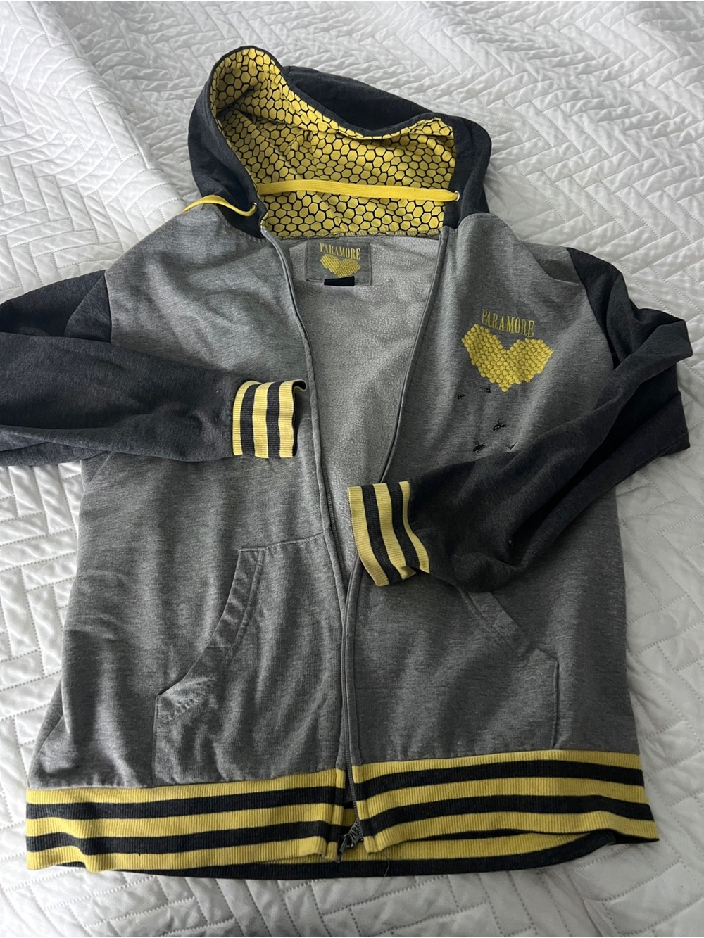 Paramore honeycomb hoodie. Listed as Med Women’s - actual youth Junior XL